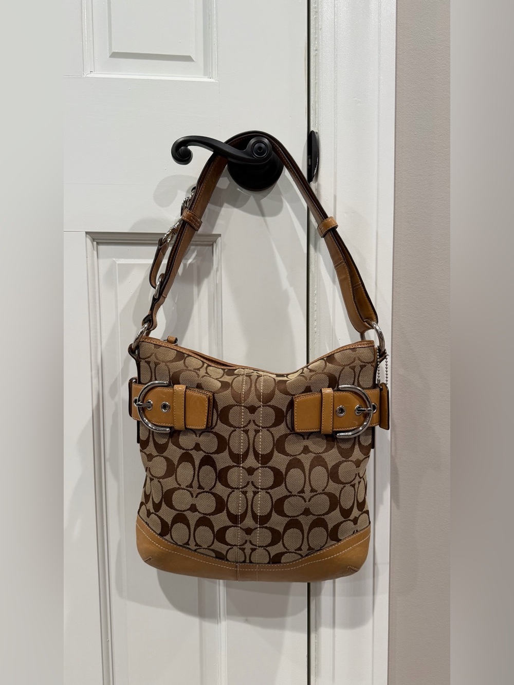 Coach vintage shoulder bag
